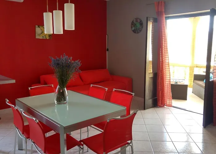 Lili Апартаменты