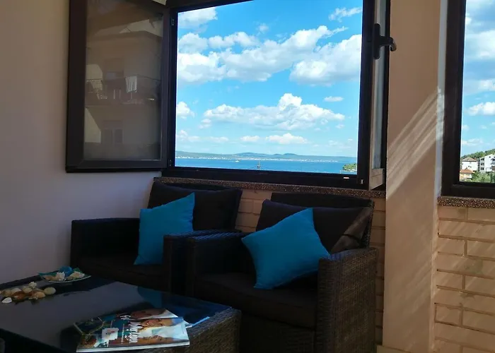 Lili Апартаменты Кали