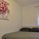 Apartament Lili Kali